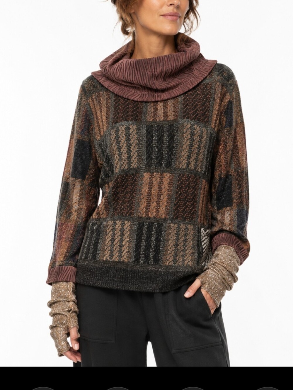 Unique Joyce Seppala Medium Patch  Patterned Women's Sweater